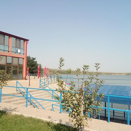 Отель Complex Domneasca Seimeni Экстерьер фото